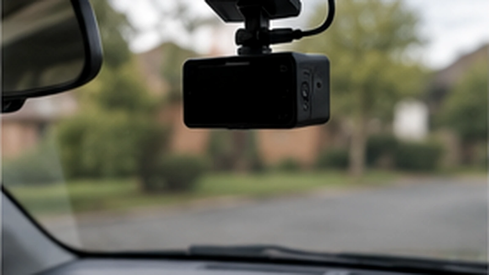 Photorealistic shortlist image for Best Dash Cams for New Drivers in the UK (2026), showing a clean dash-cams buying-guide scene.